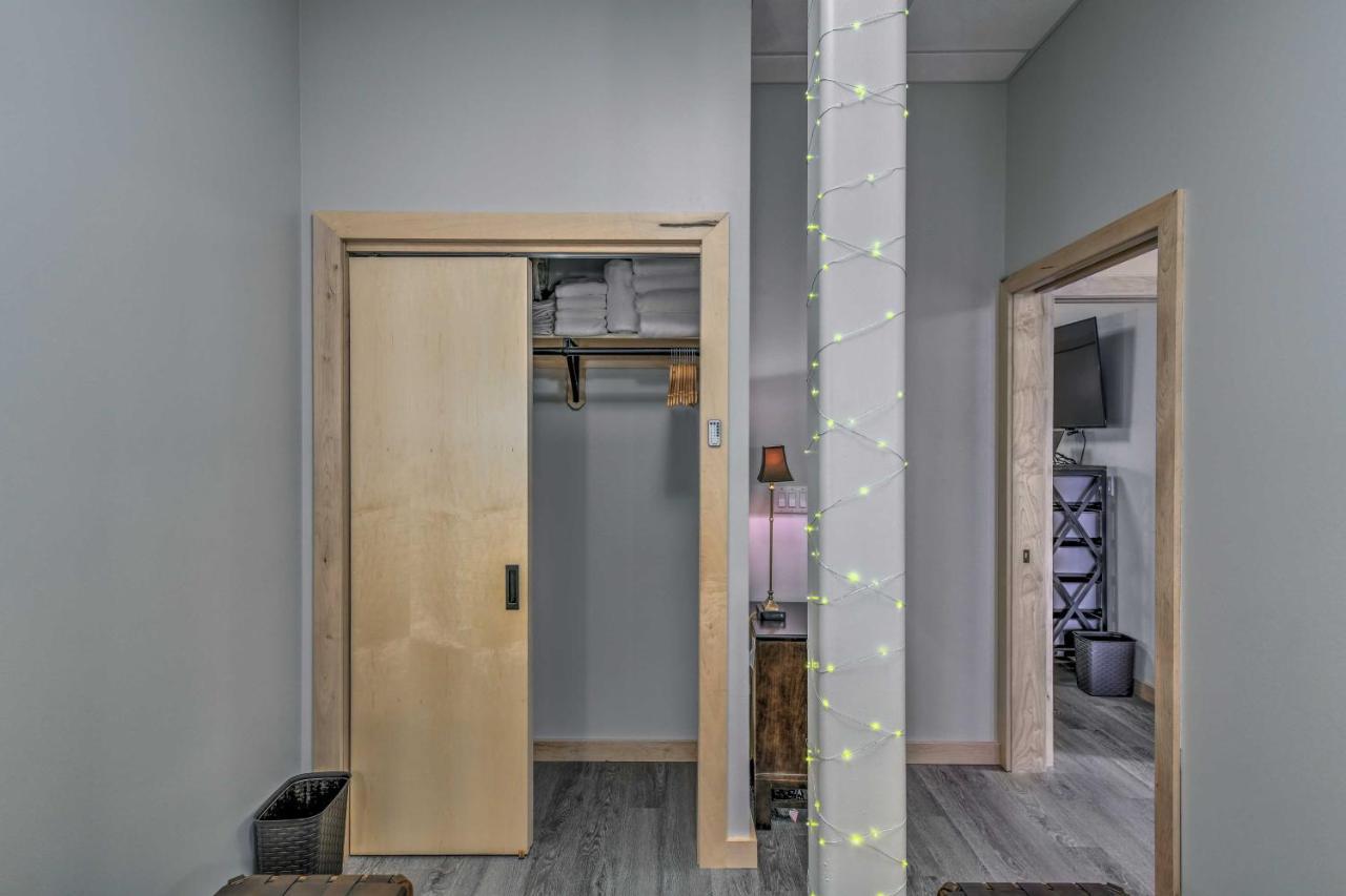 Modern Downtown Apt - Walk To Parks And Cafes! Anchorage Buitenkant foto